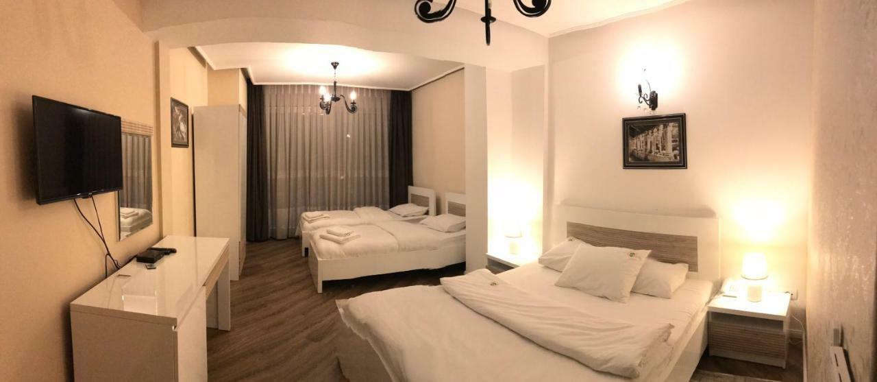 Apollonia Hotel Gjakova Luaran gambar