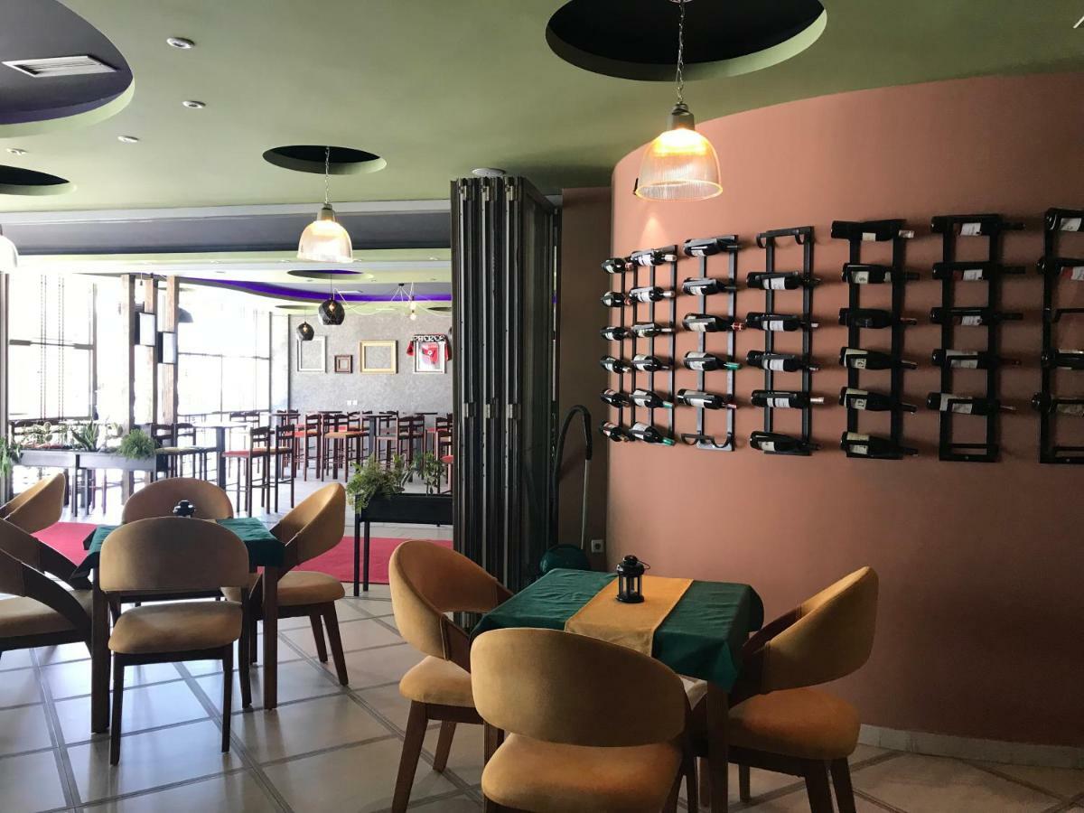 Apollonia Hotel Gjakova Luaran gambar